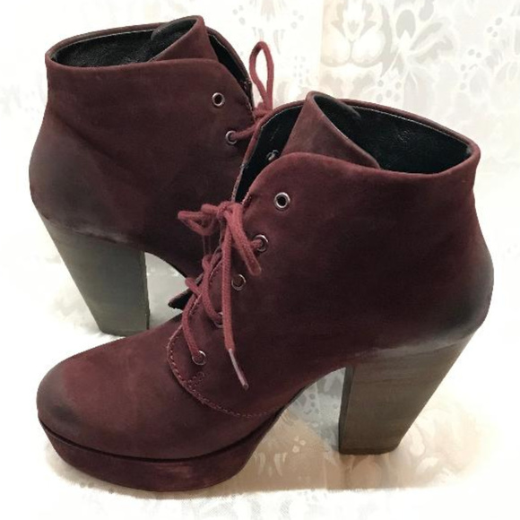 Steve Madden Shoes - Steve Madden Burgundy Raspy Nubuck